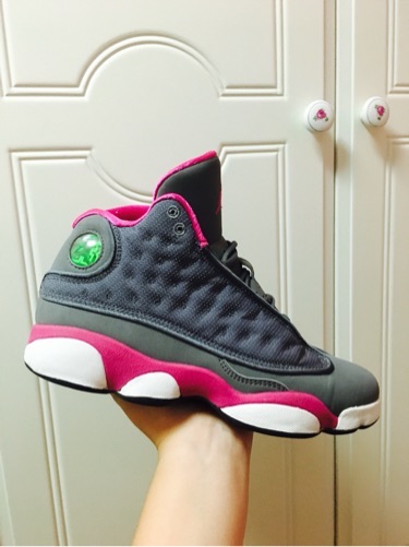 aj13灰粉 99.9新,38.5大小,秒价699